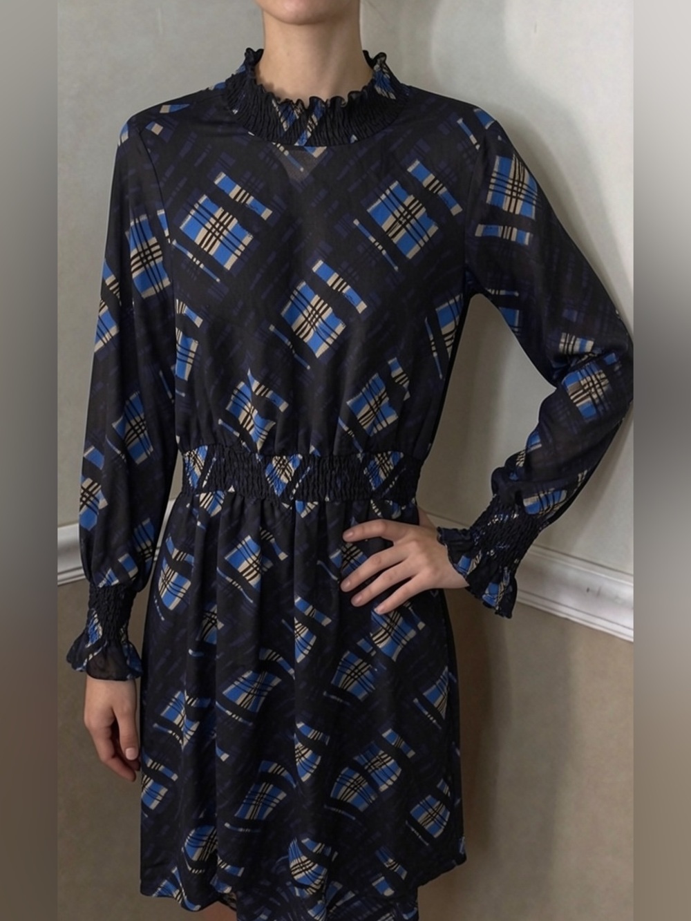 🎉 2 for $20! NWT Nanette Lepore Navy Plaid Long-Sleeve Smocked-Waist Dress 🤍